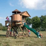 backyarddiscovery eagles nest playhouse