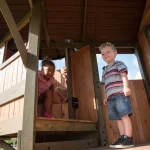 backyarddiscovery eagles nest playhouse